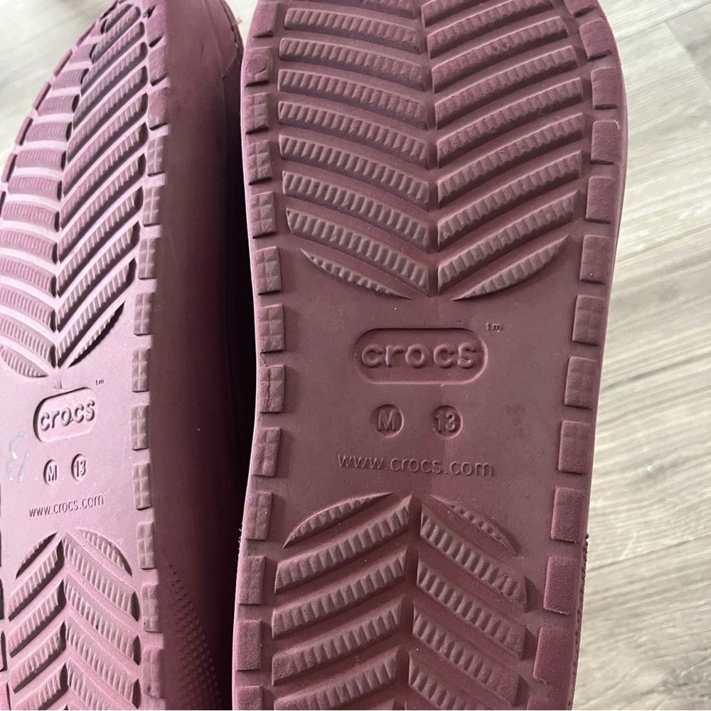 Crocs Mens Maroon Slide Sandals faux Fur Lined Size 13 - Picture 6 of 7